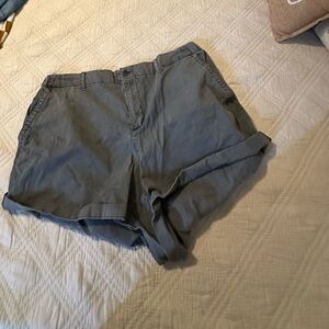 Old Navy Everyday Grey Shorts